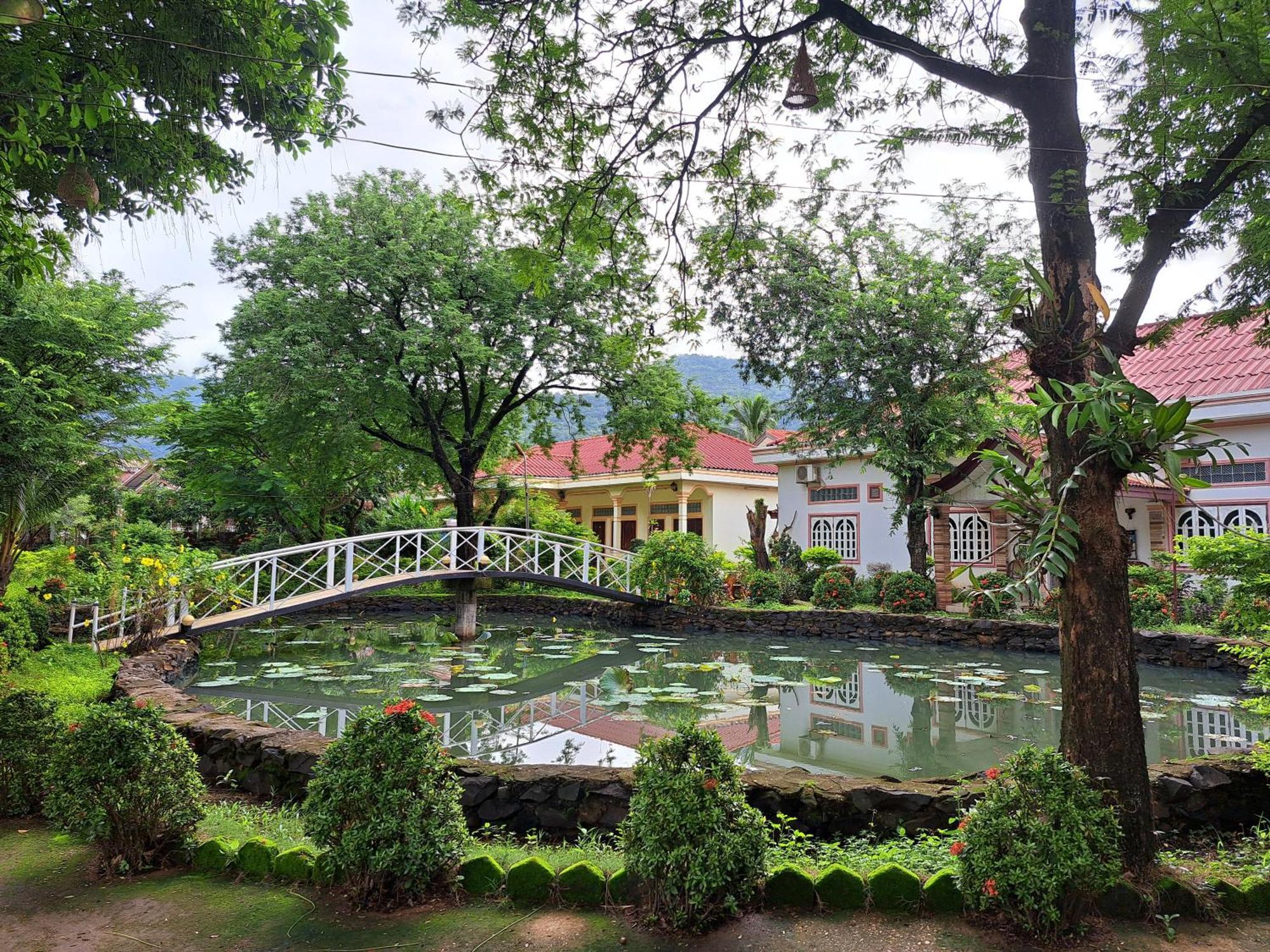 Xuanmai Garden Resort Pakxe Eksteriør billede