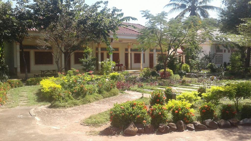 Xuanmai Garden Resort Pakxe Eksteriør billede
