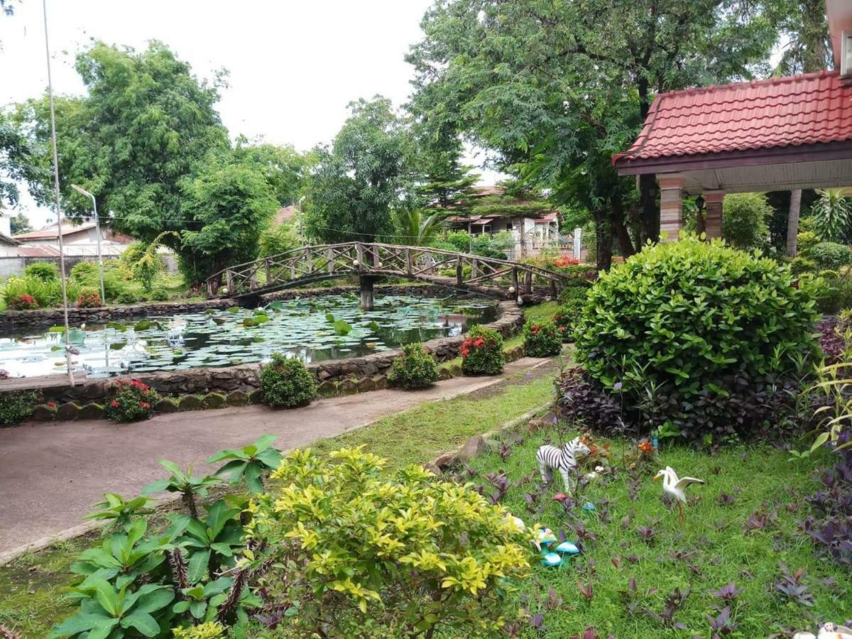 Xuanmai Garden Resort Pakxe Eksteriør billede