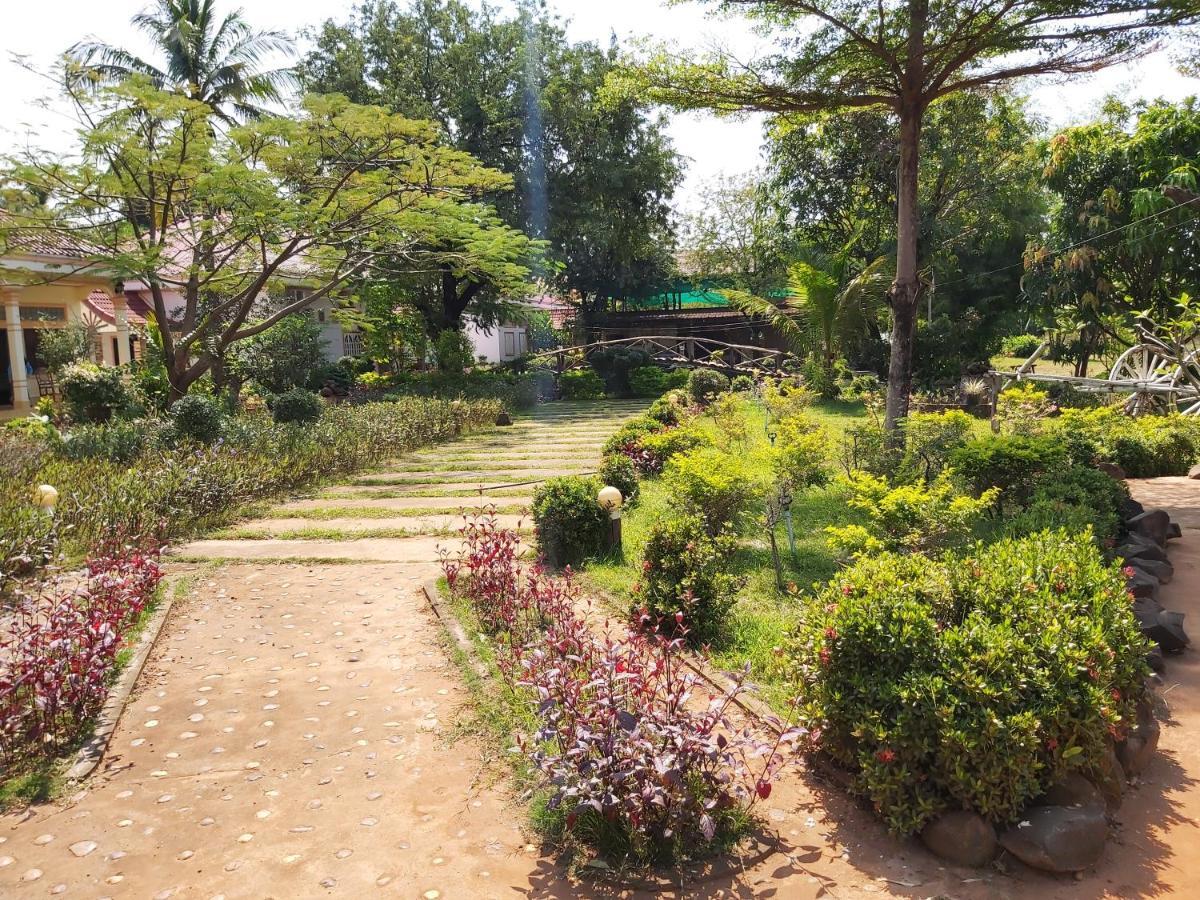Xuanmai Garden Resort Pakxe Eksteriør billede