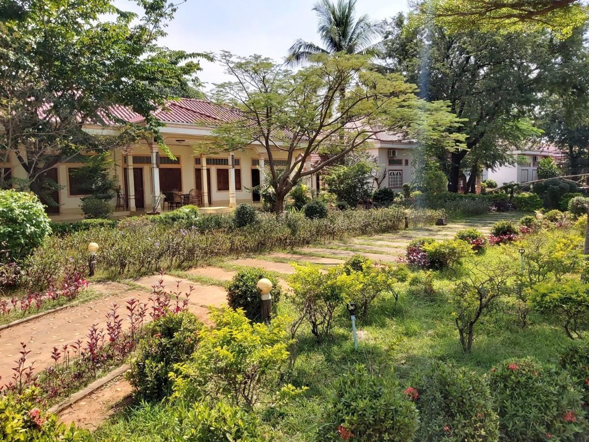 Xuanmai Garden Resort Pakxe Eksteriør billede